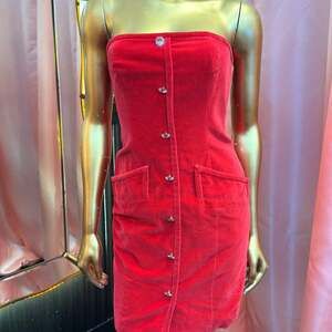 1990s Bill BLASS sport red velvet dress with crystal button detail. Sz 4